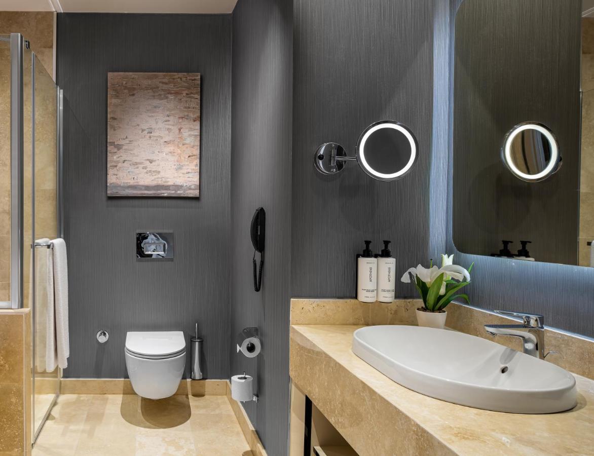 Crowne Plaza - Istanbul Tuzla Viaport Marina By Ihg Hotel Bagian luar foto