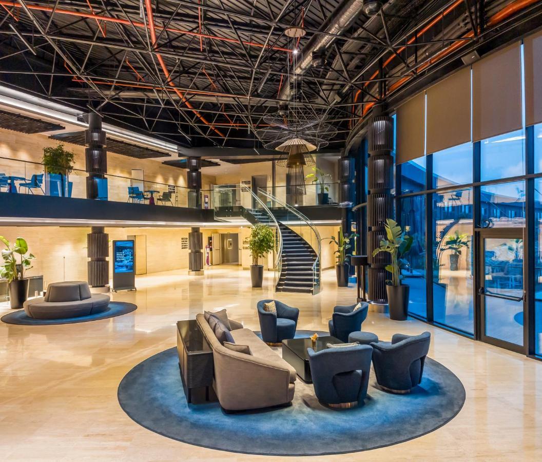 Crowne Plaza - Istanbul Tuzla Viaport Marina By Ihg Hotel Bagian luar foto