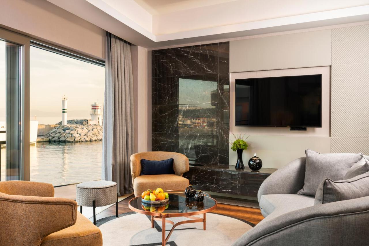 Crowne Plaza - Istanbul Tuzla Viaport Marina By Ihg Hotel Bagian luar foto