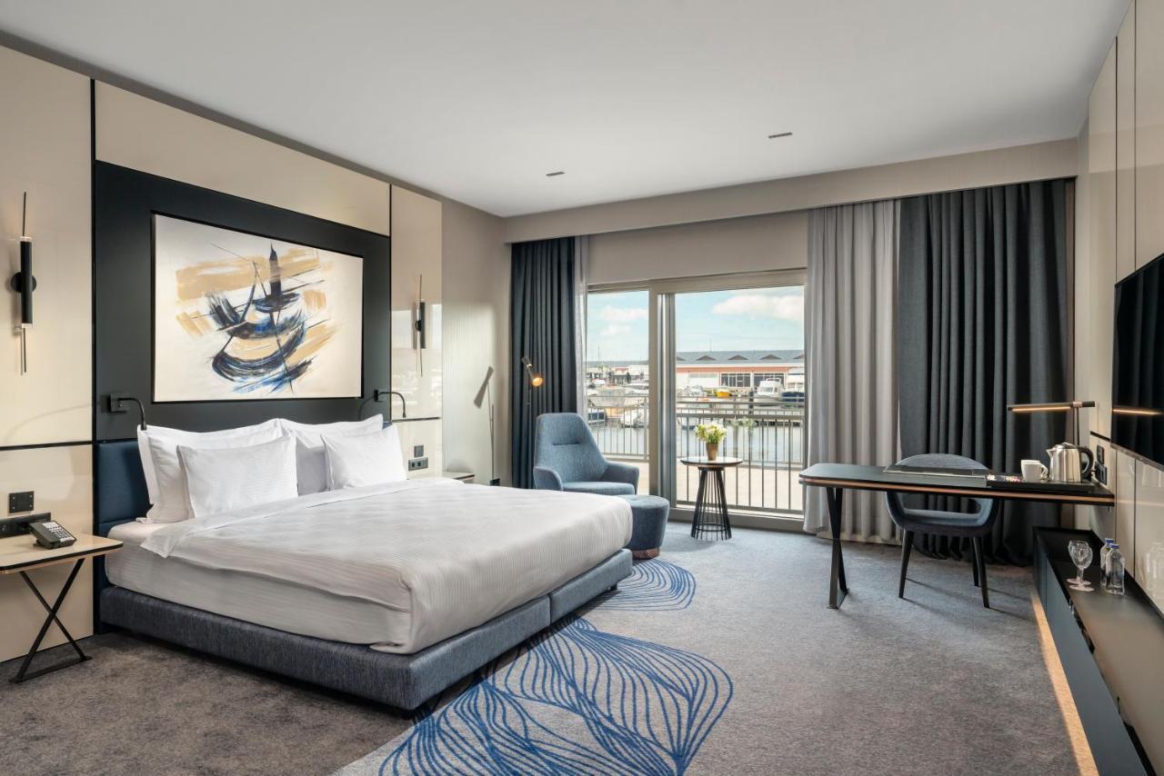 Crowne Plaza - Istanbul Tuzla Viaport Marina By Ihg Hotel Bagian luar foto