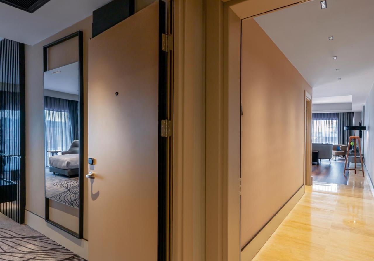 Crowne Plaza - Istanbul Tuzla Viaport Marina By Ihg Hotel Bagian luar foto